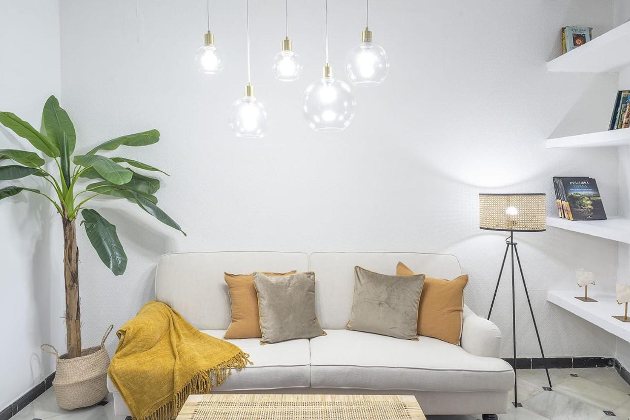 Moderno Apartamento Cerca A Plaza Espana Siviglia Esterno foto